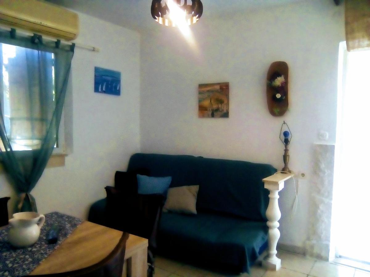 Apartment Ma'Re Supetar Exteriér fotografie