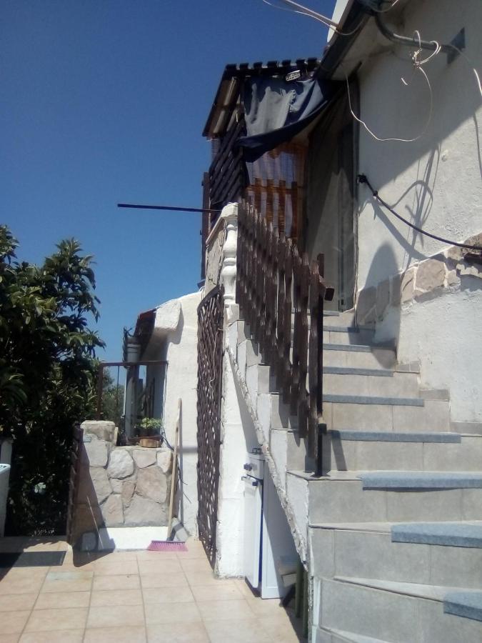 Apartment Ma'Re Supetar Exteriér fotografie